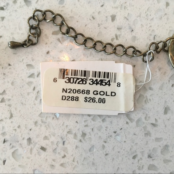 GOLDTONE HEART NECKLACE - Picture 4 of 4